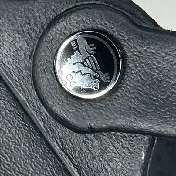 CROCS Black Slip-On Wedge Sandals Strappy Lightweight Sz 10 - Picture 11 of 12